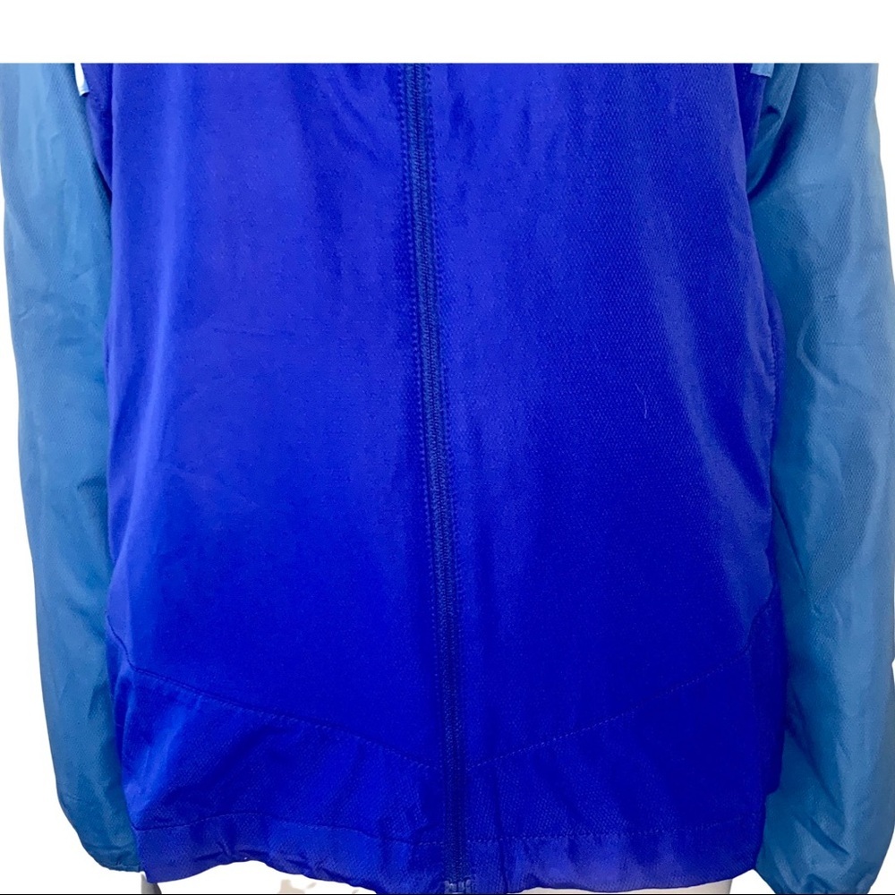 NEW BALANCE Running Jacket Lightweight Full Zip Hooded Active Windbreaker Size M - Picture 10 of 15